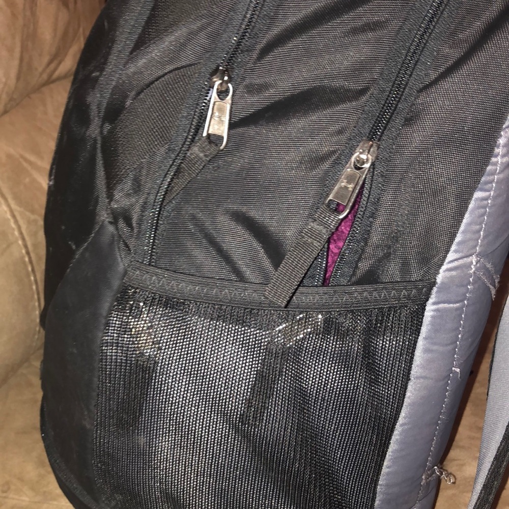 Backpack - Picture 5 of 6